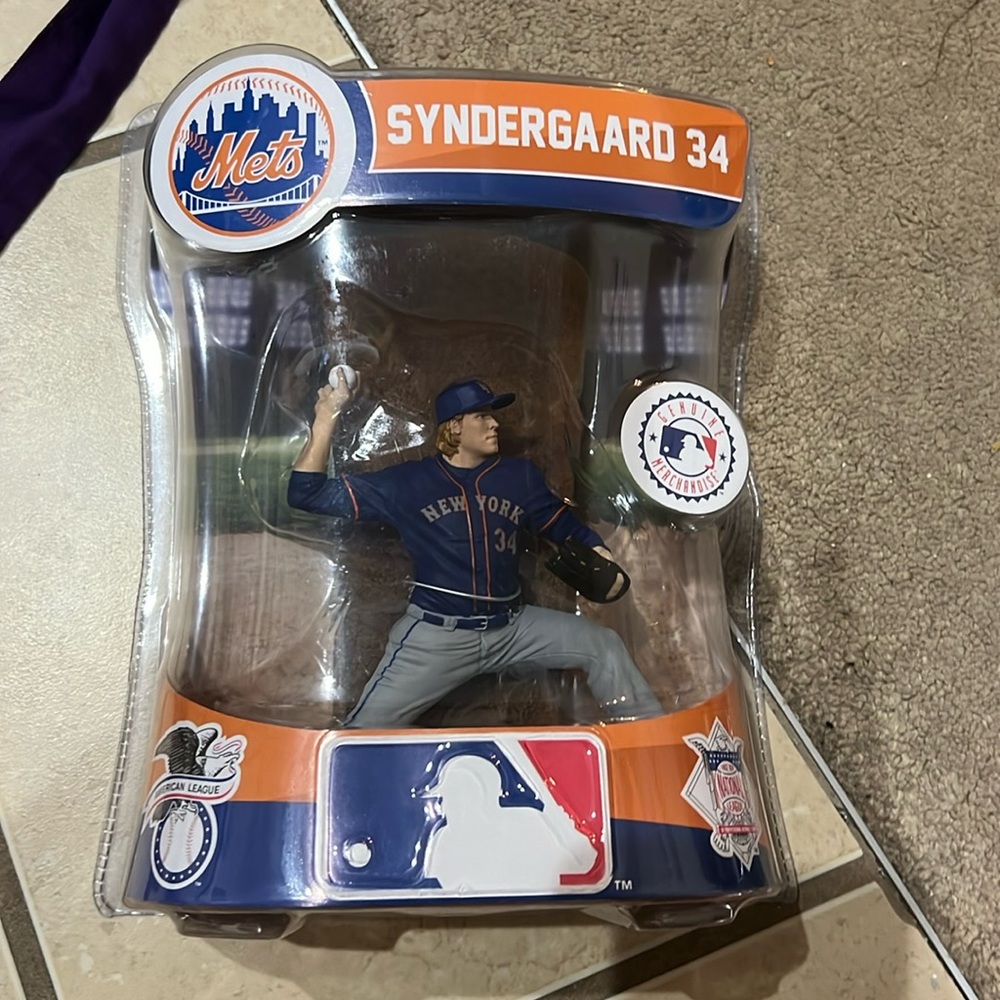 Mets Noah Syndergaard figurine